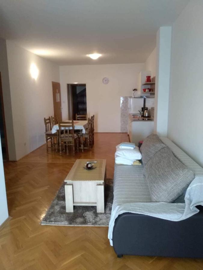 Apartmani Ruzmarin - Seget Donji, Trogir Ngoại thất bức ảnh
