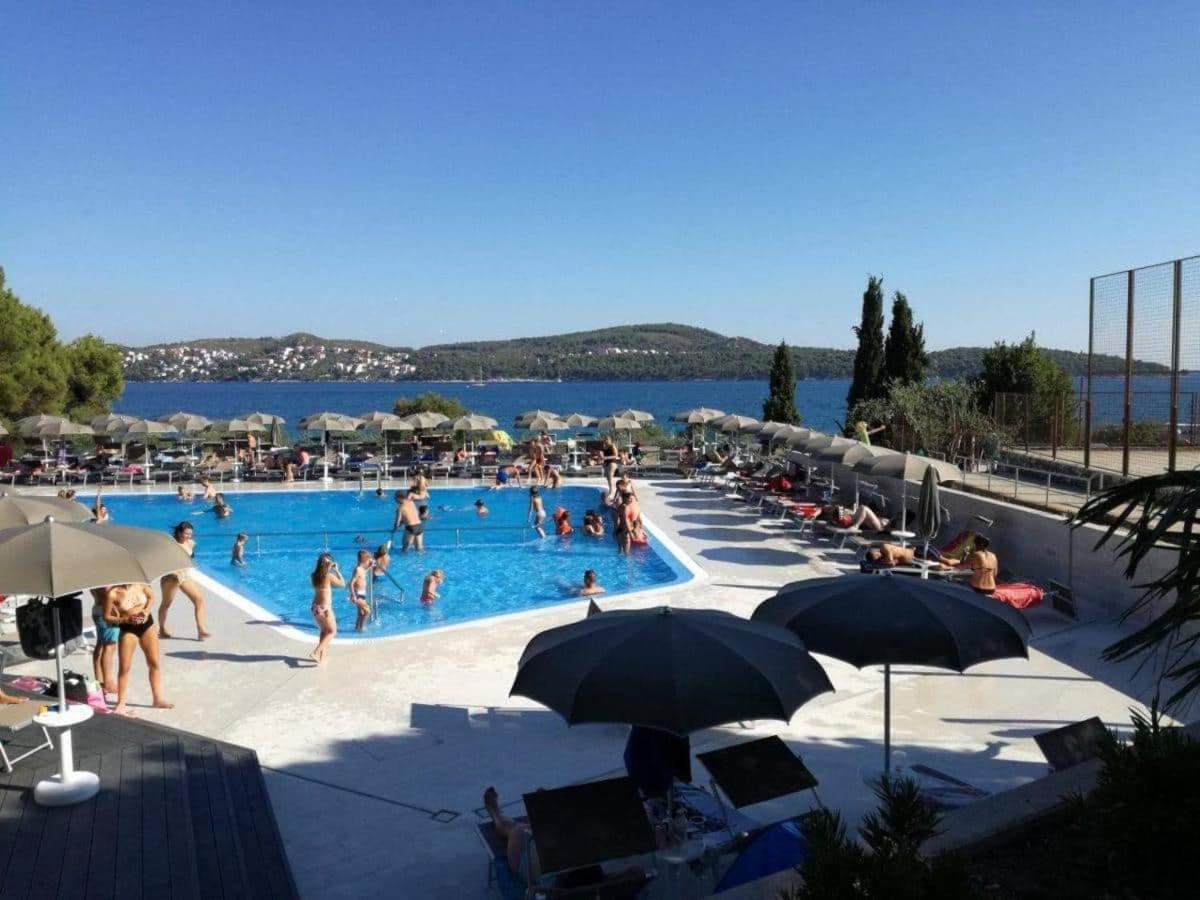 Apartmani Ruzmarin - Seget Donji, Trogir Ngoại thất bức ảnh