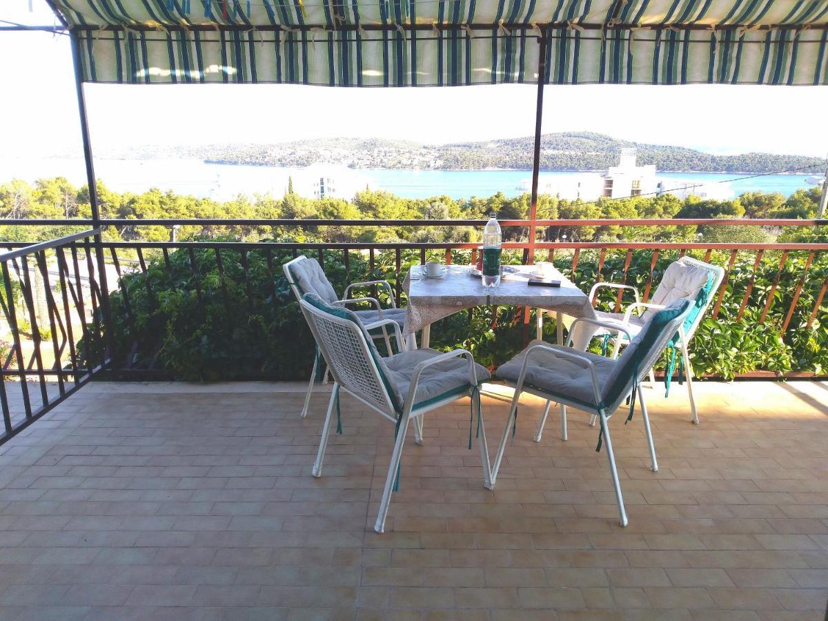 Apartmani Ruzmarin - Seget Donji, Trogir Ngoại thất bức ảnh