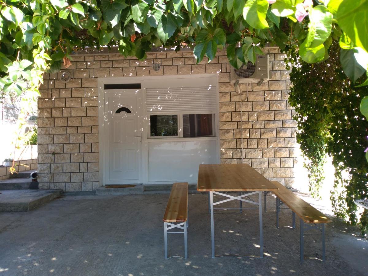 Apartmani Ruzmarin - Seget Donji, Trogir Ngoại thất bức ảnh