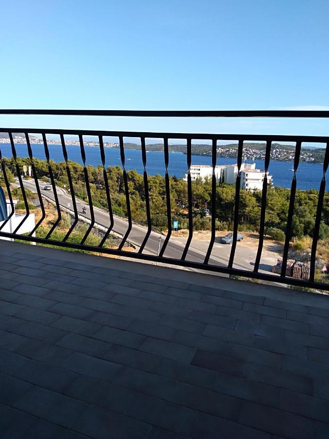 Apartmani Ruzmarin - Seget Donji, Trogir Ngoại thất bức ảnh